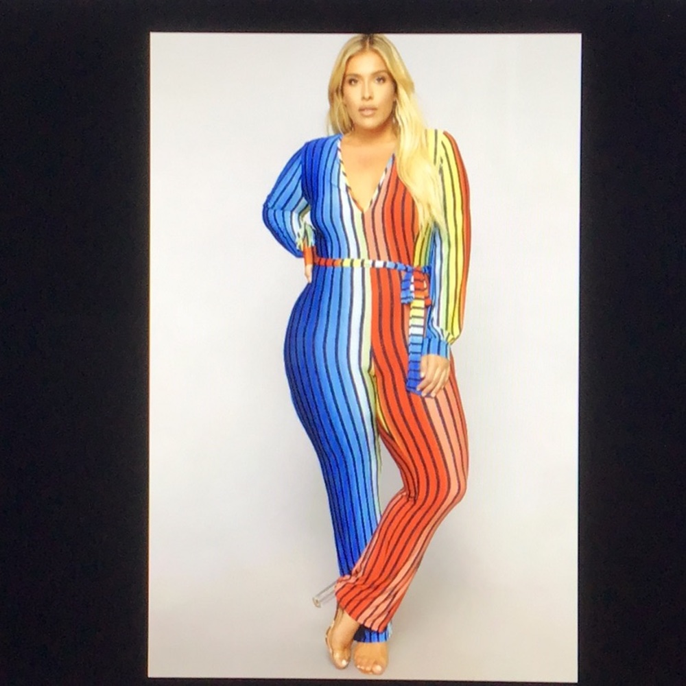 🎃 FashionNova Rainbow 🌈 V-Neck Jumpsuit